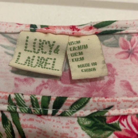 4/$20 Lucy & Laurel Anthro tropical print tank - Picture 3 of 8